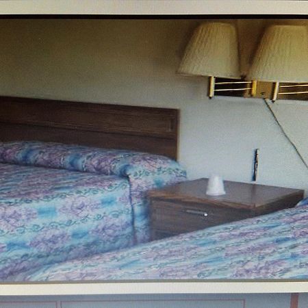 Relax Inn Montour Falls Dış mekan fotoğraf